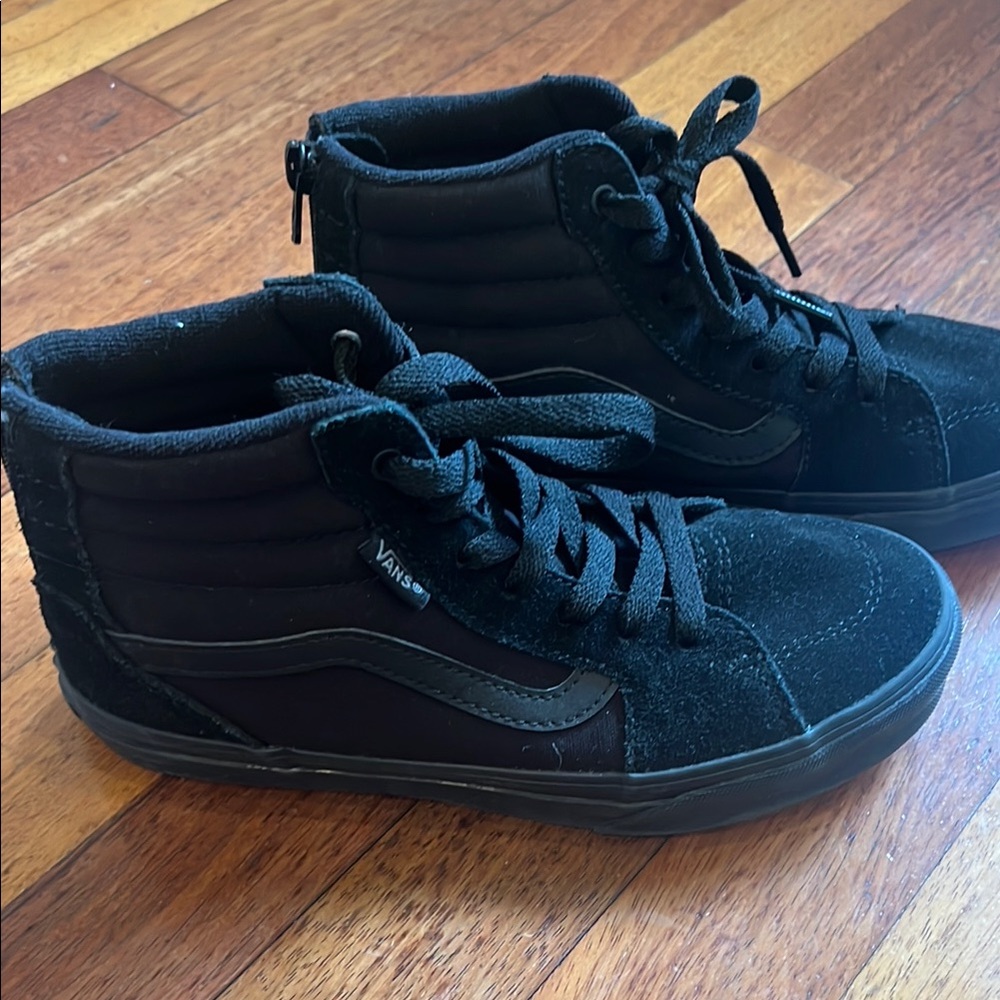 Vans Classic Black High-Tops